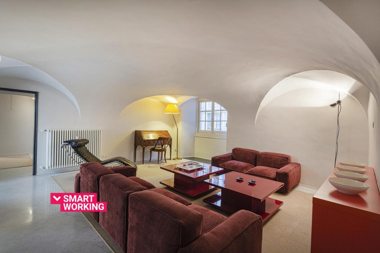 Garibaldi Glamorous Apartment By Wonderful Italy Генуя Экстерьер фото
